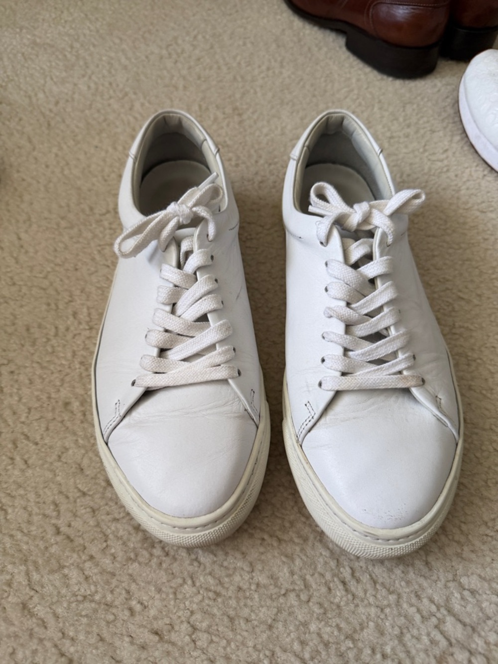 Beckett Simonon White Leather Low-Top Sneakers